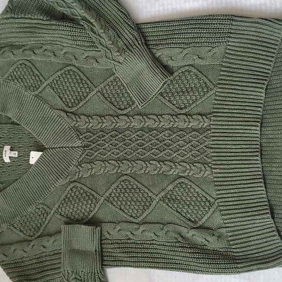 Aerie green cable knit vneck pullover sweater size XS - Picture 2 of 16